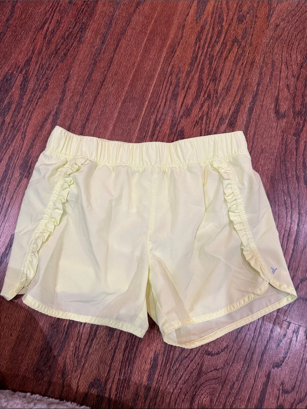 Old Navy Pale Neon Yellow Go-Dry Cool Ruffle Athletic Shorts size XL 14-16)